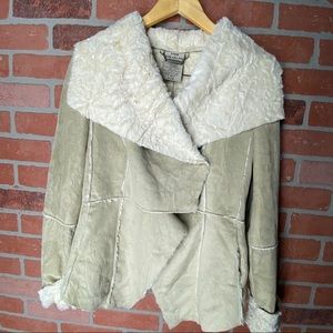 Olive Olivia faux shearing jacket